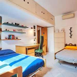 Apartment Harry Potter's Magic House - Metro M4 - Linate - Citta Studi, Milan