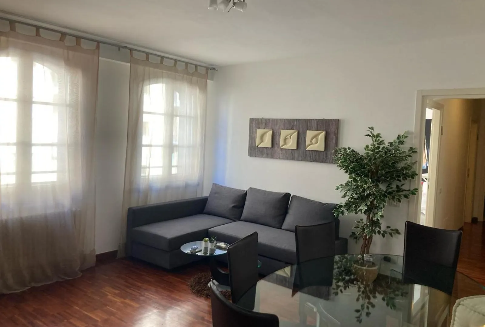 Apartment Accomodo Mit51 Trivano Cenisio Milan